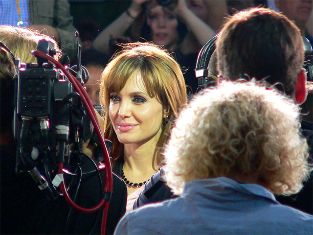 „Salt“ – Filmpremiere in Berlin mit Angelina Jolie